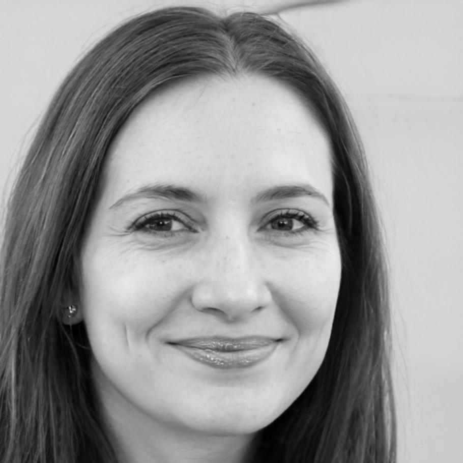Dipl.-Kfm. Lisa Hoffmann, Spezialistin für Risikomanagement